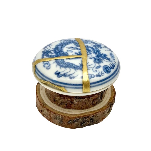 Kintsugi Chinese Porcelain Dragon 5-Claw Blue White Box Gold Crack Growth Gift - Picture 5 of 16